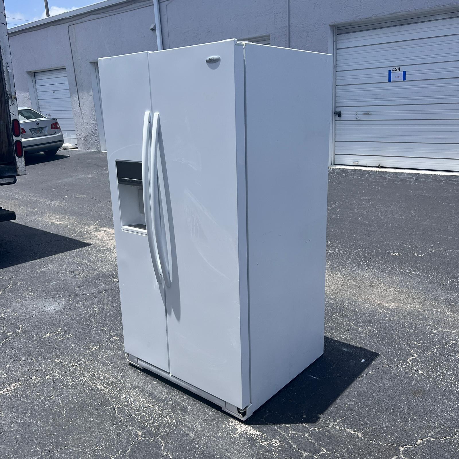 Whirlpool Side by Side Refrigerator Whirlpool Side by Side Refrigerator